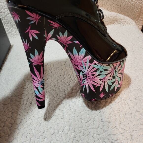 NEW Ellie Shoes Women's JUICY Ankle Platform Boot Ankle  Black SIZE 8 boots - Picture 4 of 8